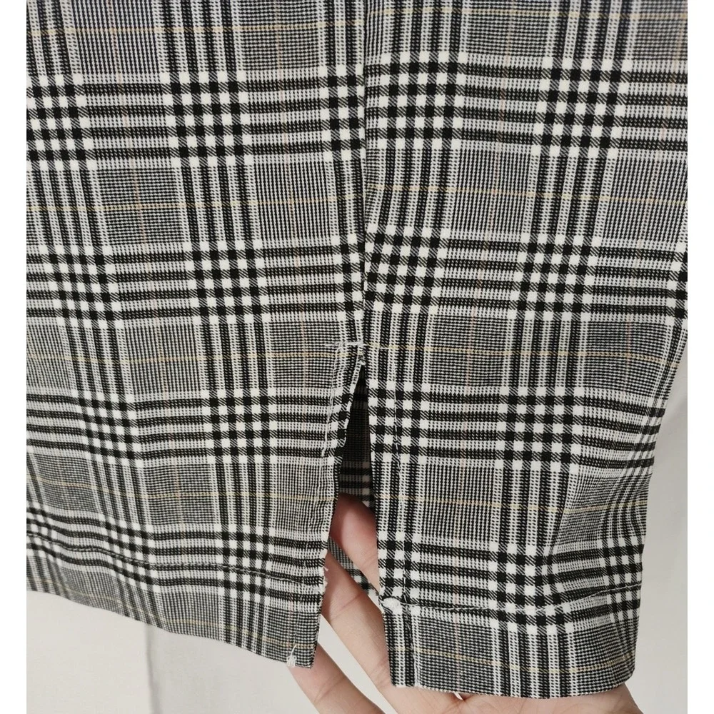 HAVE Los Angeles Women's Size Small (26 Waist) Short Pencil Skirt‎